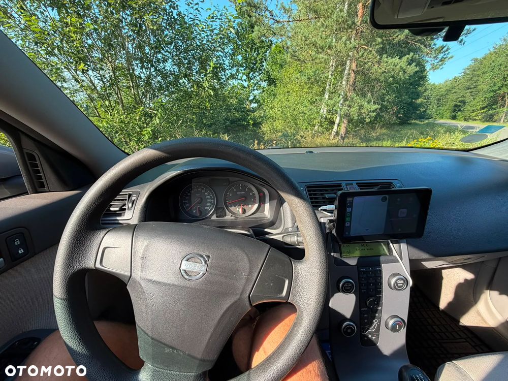 Volvo S40 1.6 - 19