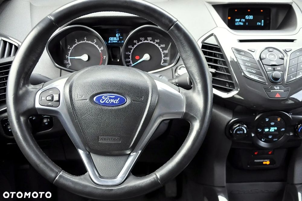 Ford EcoSport - 13