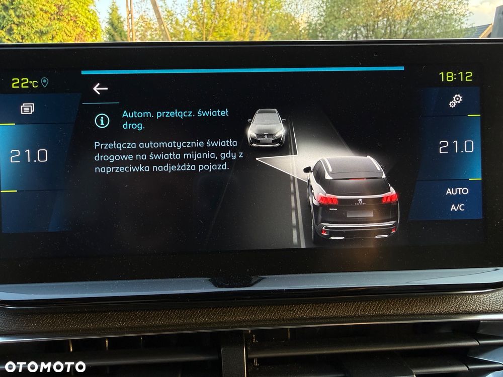 Peugeot 3008 225 e-EAT8 GT - 29