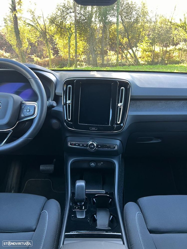 Volvo XC 40 Recharge 69 kWh Single Motor Core - 8