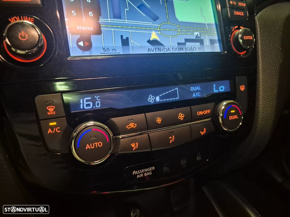 Nissan Qashqai 1.5 dCi 360 - 23