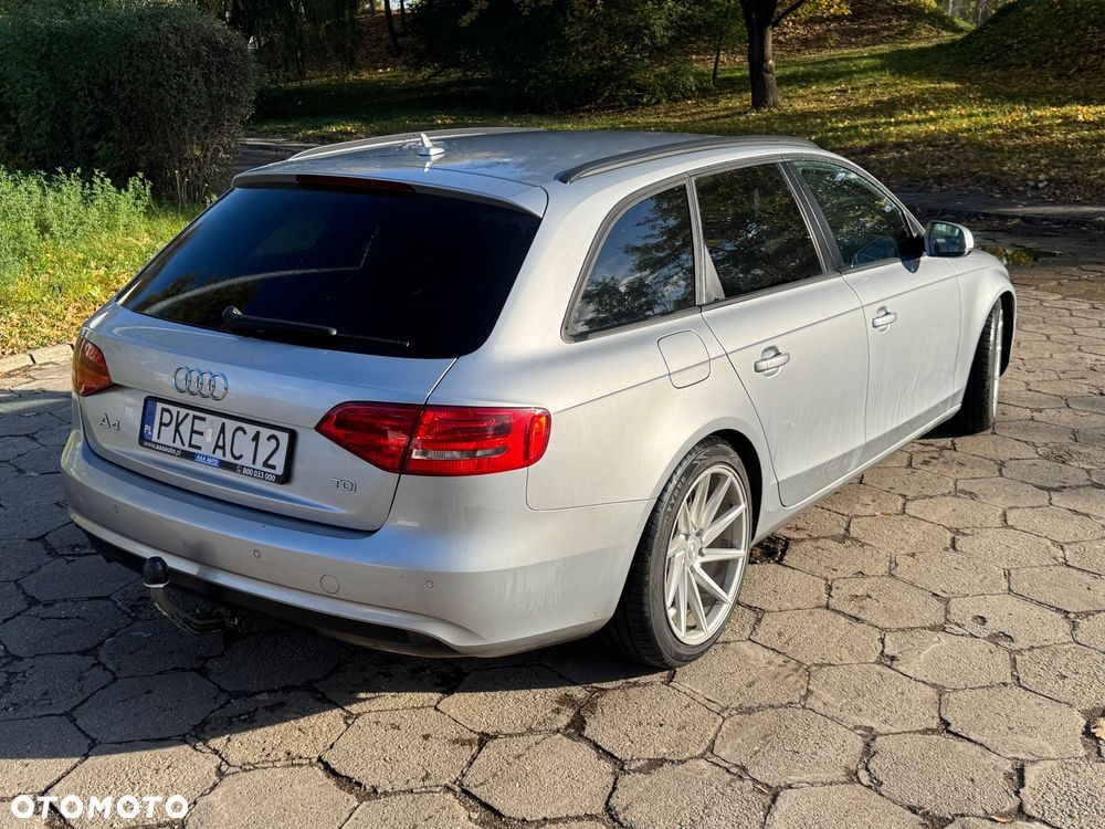 Audi A4 Avant - 6