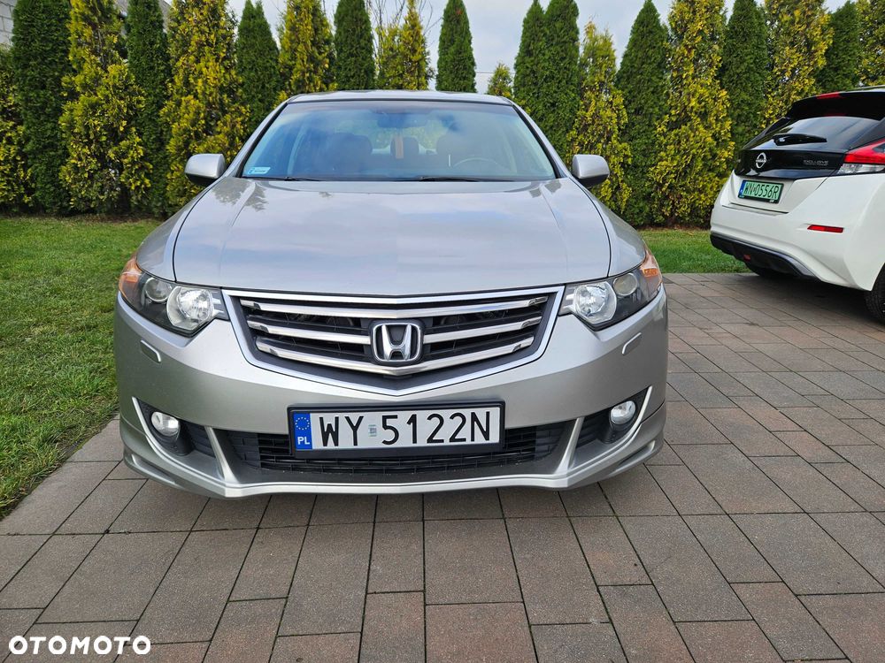 Honda Accord - 1