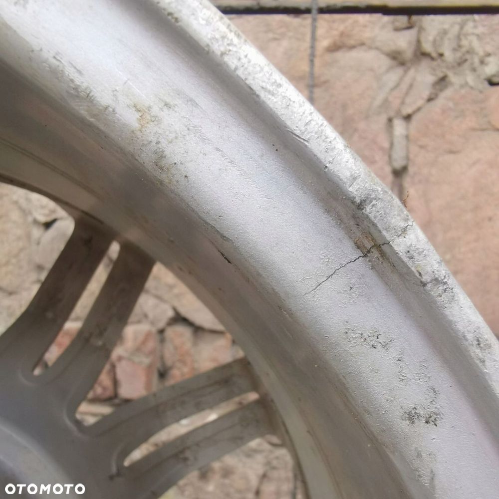 FELGA BMW STYLING E60 E61 9,5J 19 IS32 8036949 PĘKNIĘTA/MOŻLIWOŚĆ NAPRAWY - 3