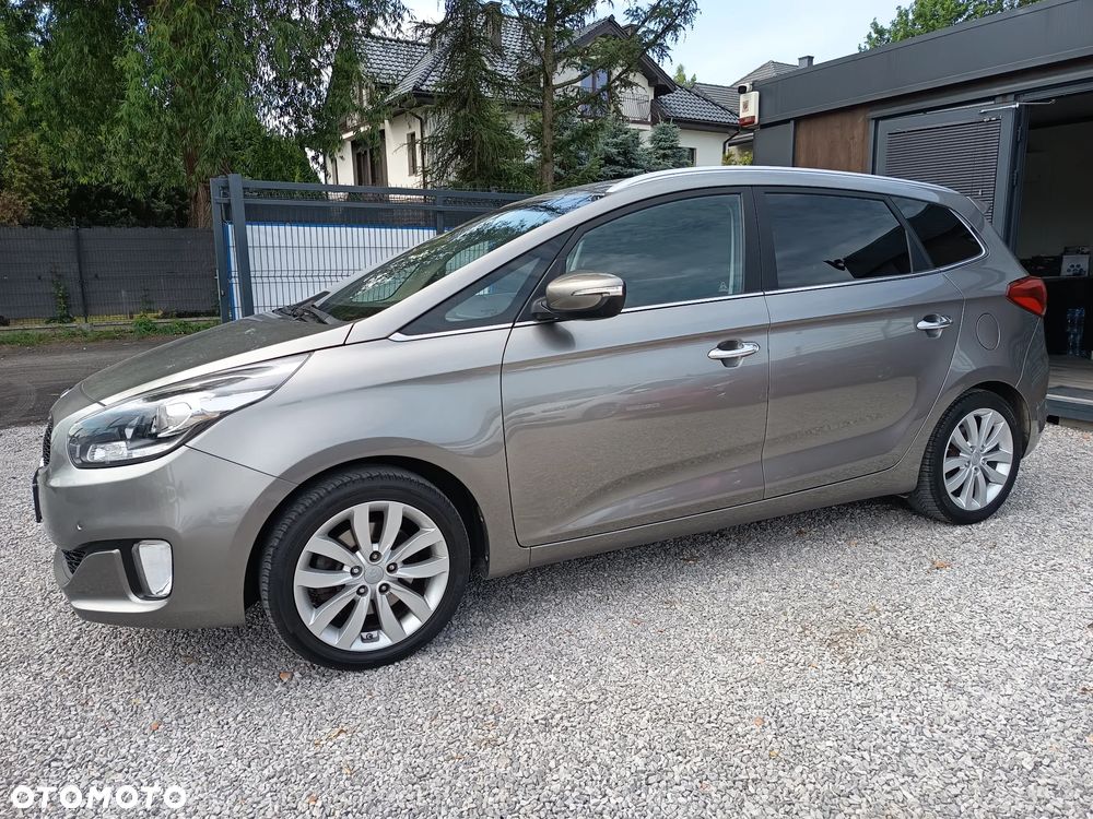 Kia Carens 1.6 GDI Attract - 3