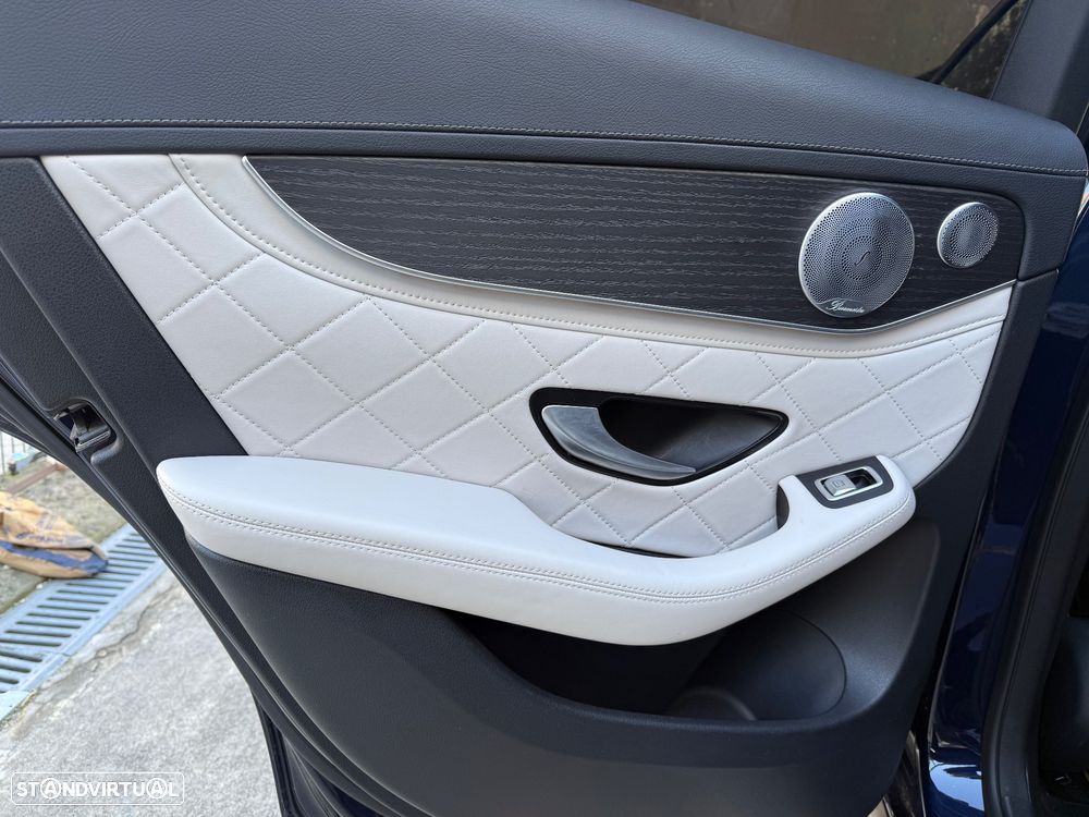 Mercedes-Benz GLC 220 d Coupe 4Matic 9G-TRONIC AMG Line - 13
