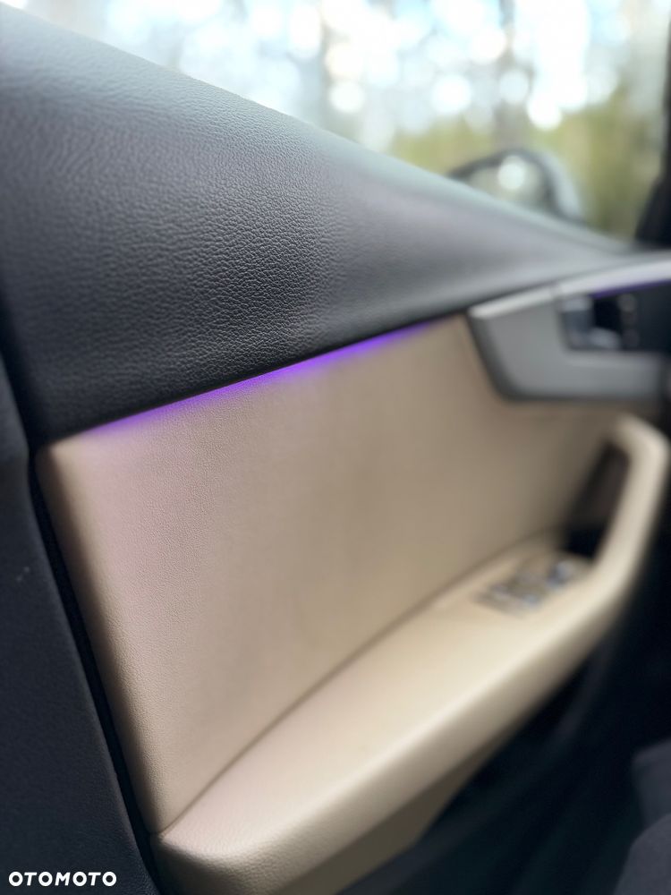 Audi A4 Limousine 35 TFSI mHEV S tronic - 32