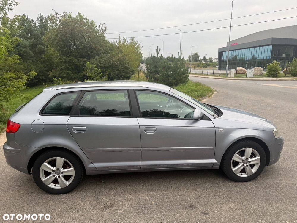 Audi A3 Sportback 1.6 Ambition - 17