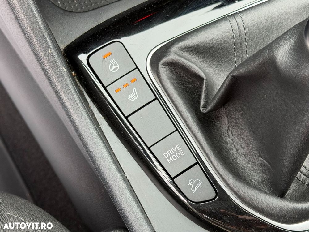 2022 Hyundai Tucson 1.6 l 150 CP 2WD 6MT Style+, photograph 11