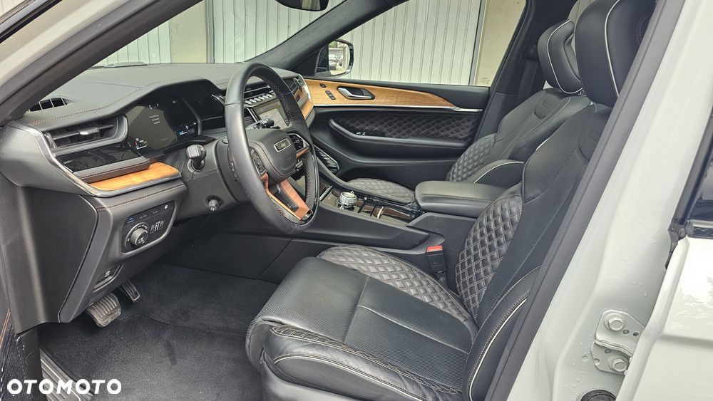 Jeep Grand Cherokee - 6
