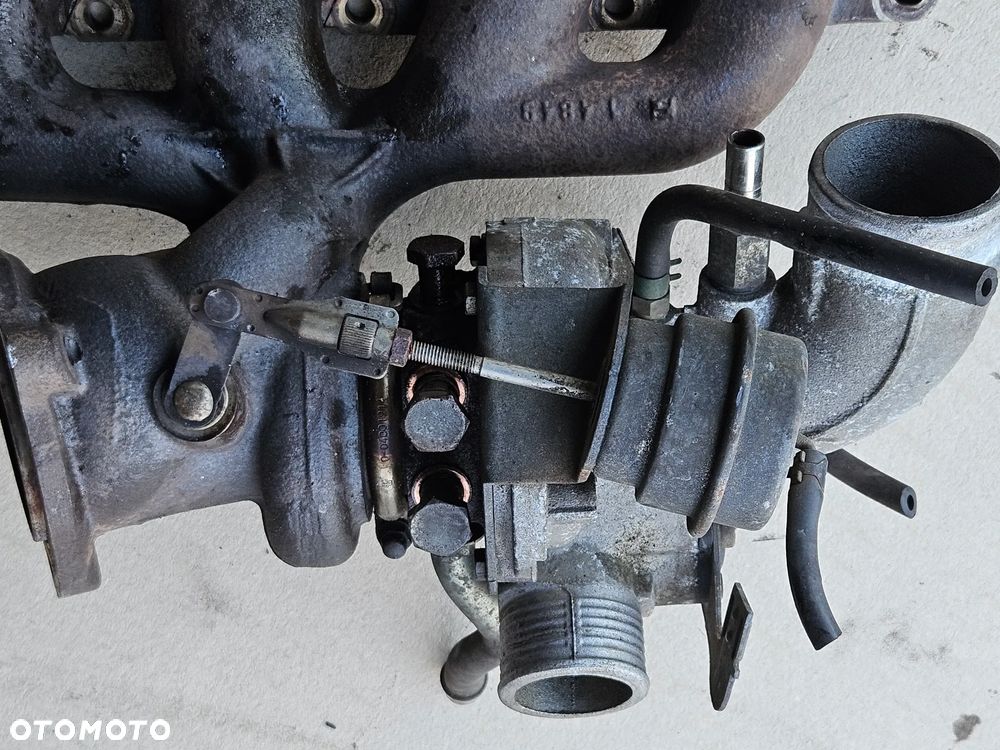 Volvo V50 2.5T  2.5 20V turbosprężarka 30650975 - 3