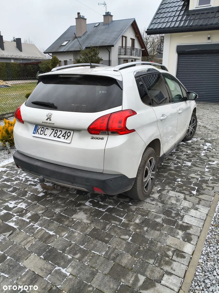 Peugeot 2008 120 VTI Allure - 3