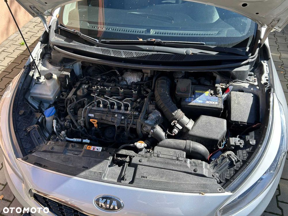 Kia Ceed - 7