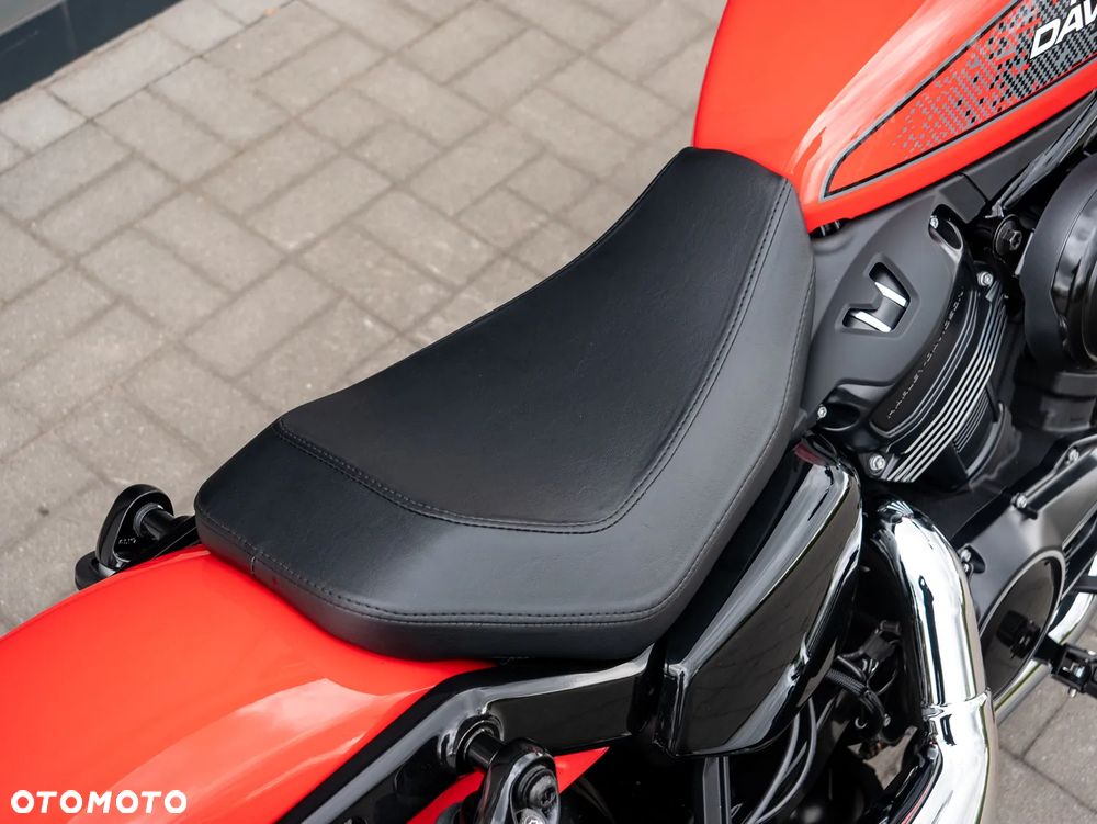Harley-Davidson Sportster Nightster 975 - 15