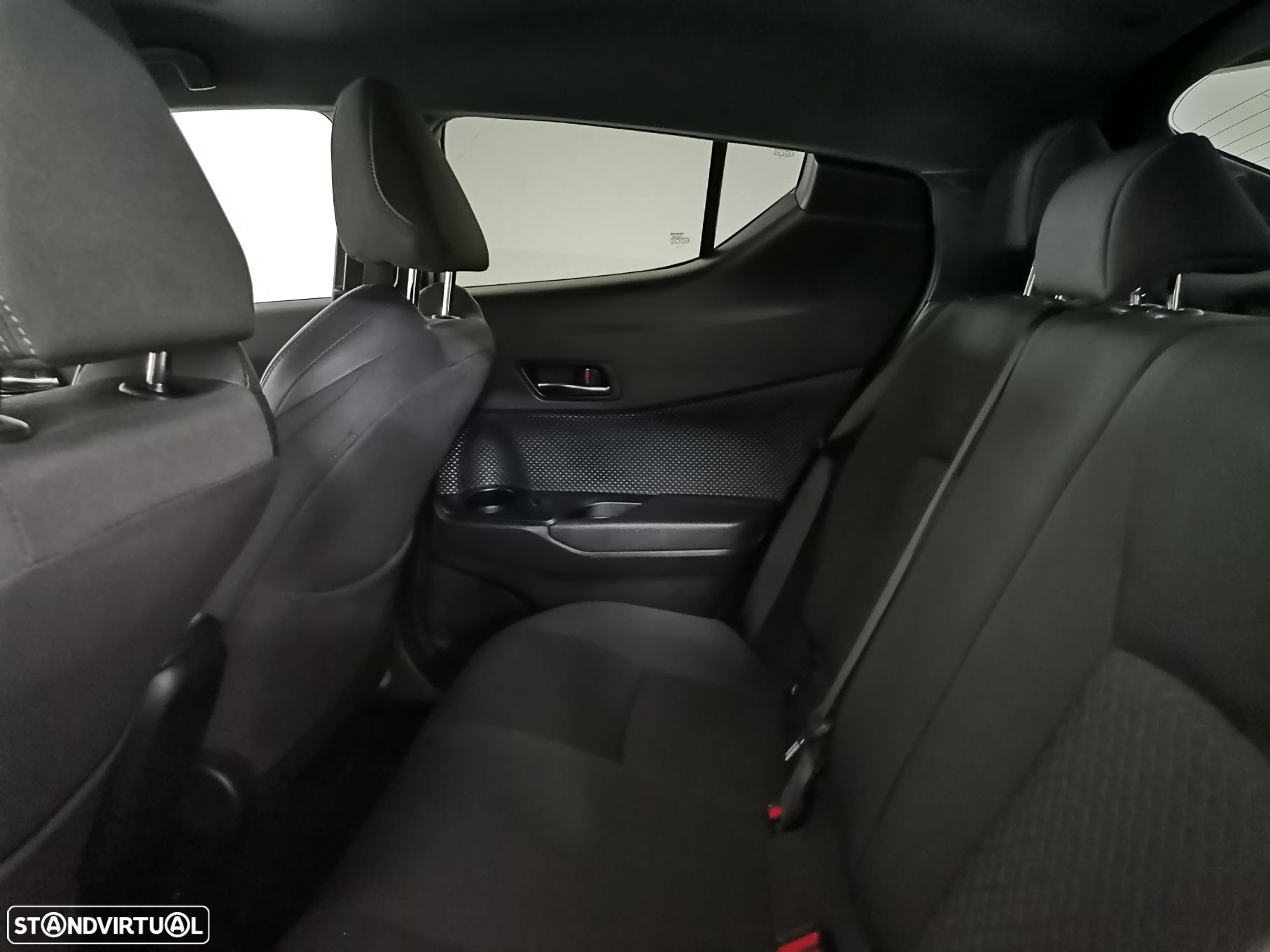 Toyota C-HR 1.8 Hybrid Square Collection - 12