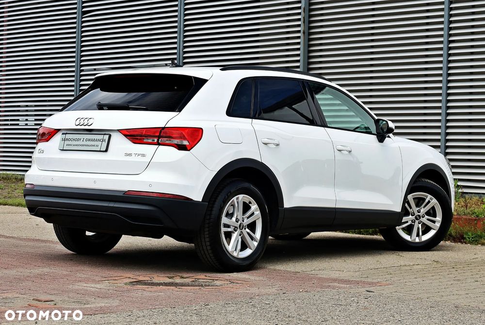 Audi Q3 35 TFSI S tronic - 11