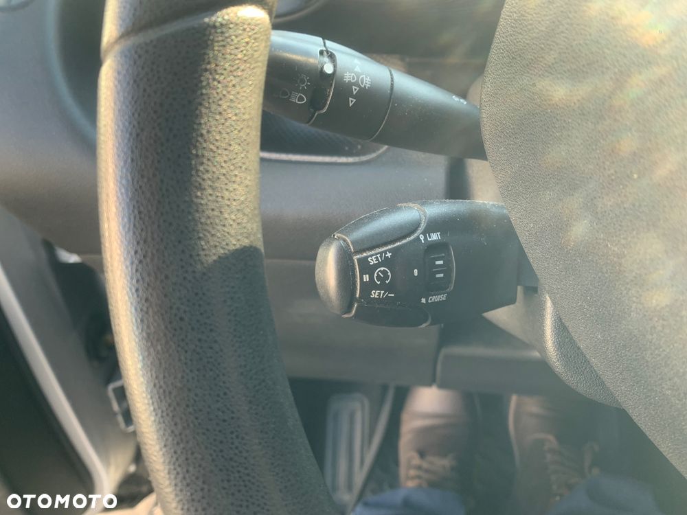 Citroën C3 Picasso 1.6 HDi SX - 8