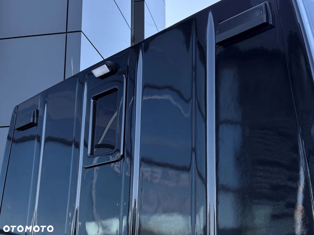 Toyota Proace MAX - 12