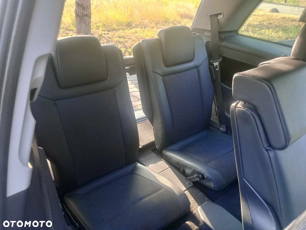 Opel Zafira 2.2 Navi - 8