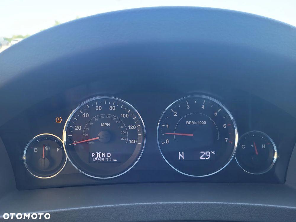 Jeep Grand Cherokee 3.7 4x2 Laredo - 13