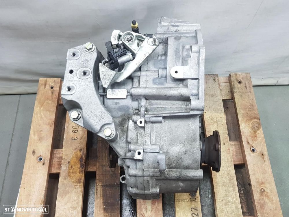 CAIXA DE VELOCIDADES SKODA SUPERB BERLINA 3V3 REF. QFZ - 1