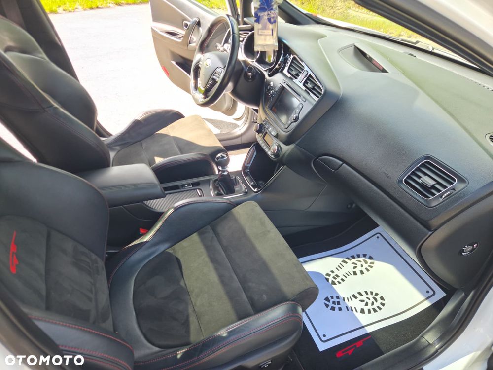 Kia Ceed 1.6 T-GDI GT-Challenge - 16