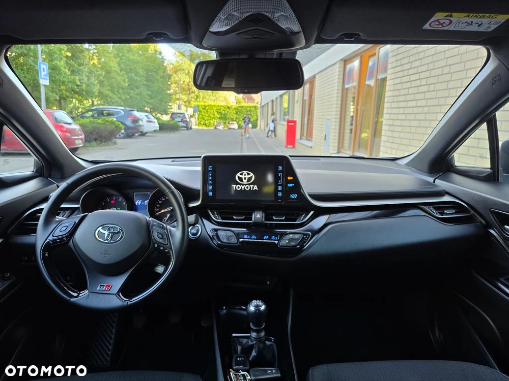 Toyota C-HR - 26