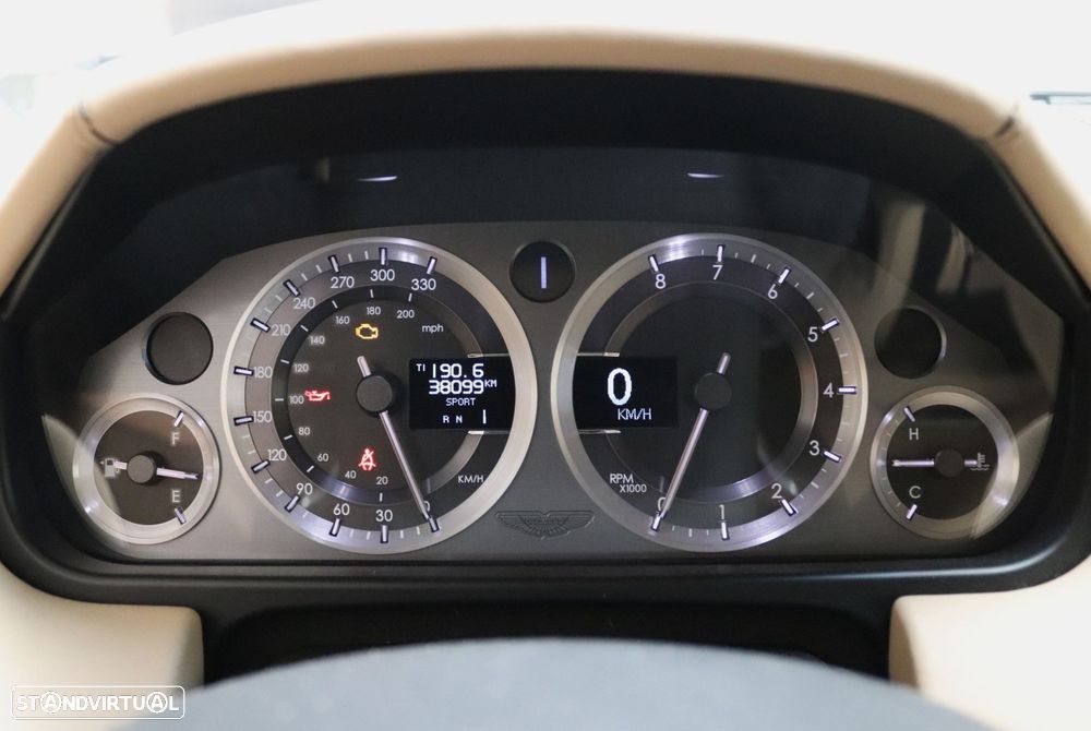 Aston Martin Vantage Coupe V8 Sportshift - 39