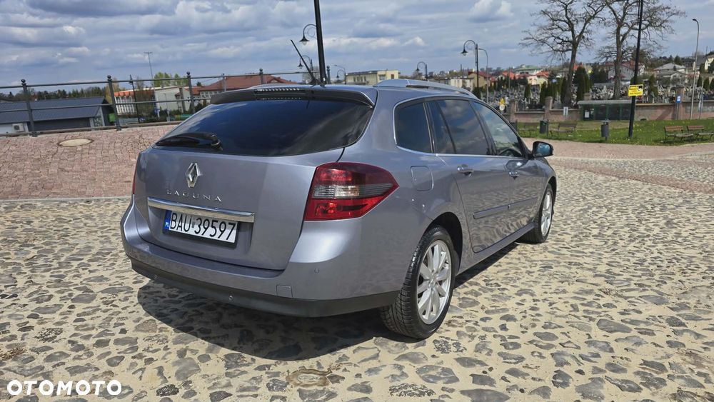 Renault Laguna - 12