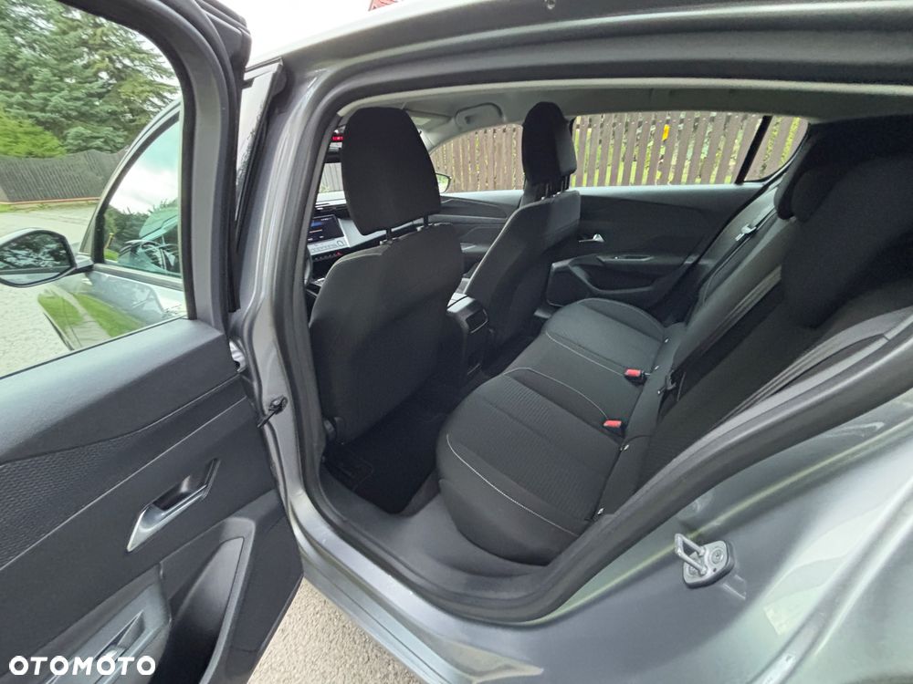 Peugeot 308 BlueHDi 130 EAT8 Allure - 17