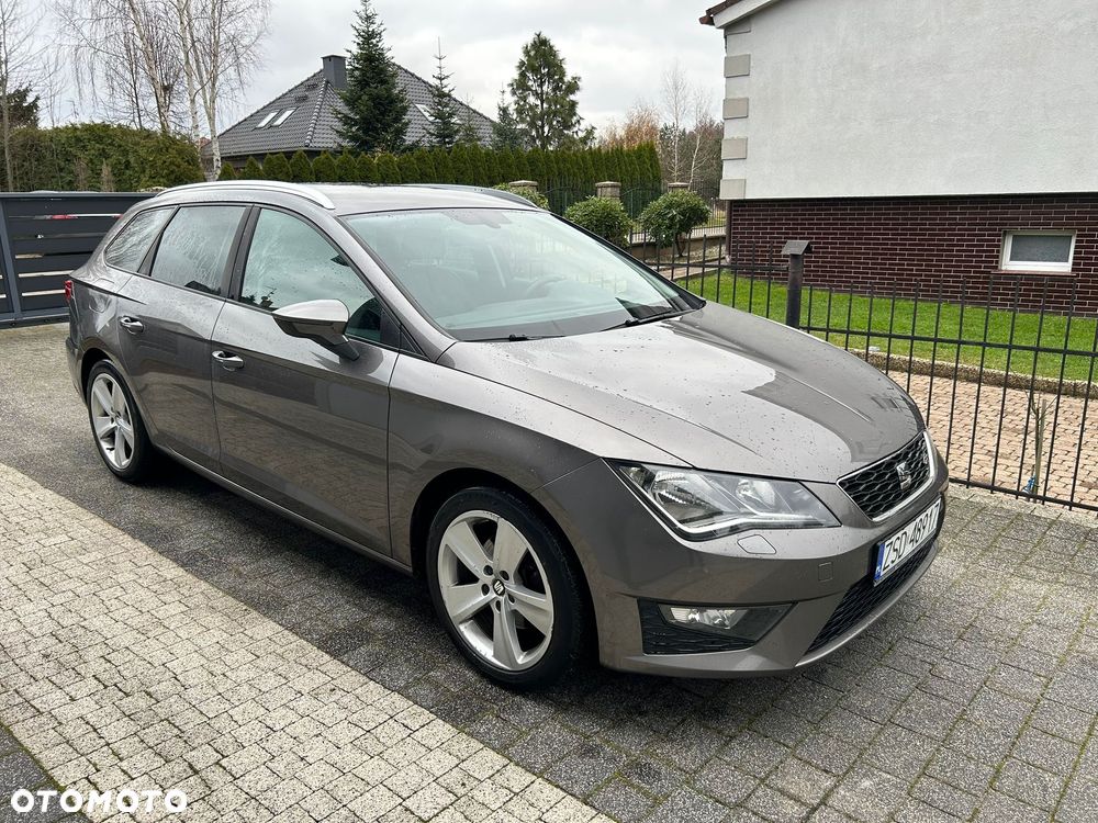 Seat Leon 2.0 TDI DPF Ecomotive FR - 19