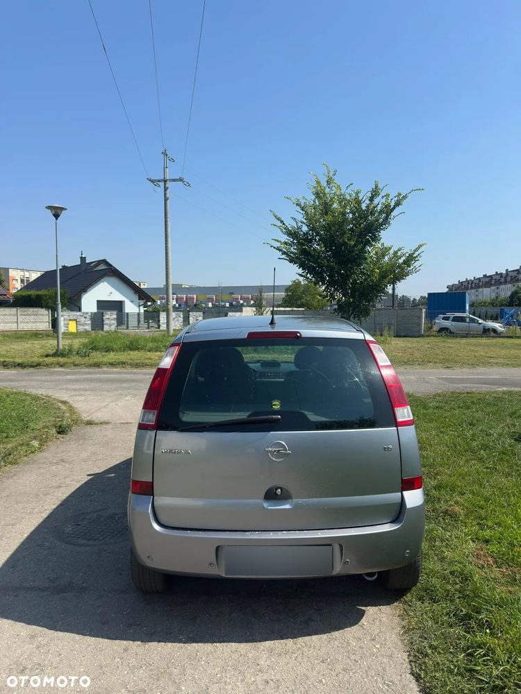 Opel Meriva - 10