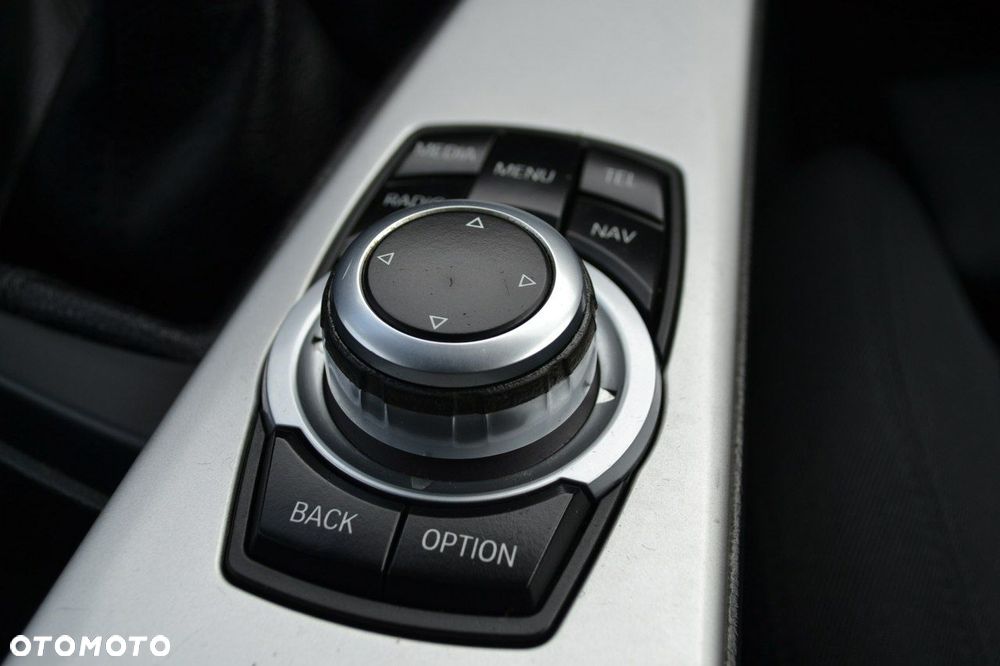 BMW Seria 3 - 21