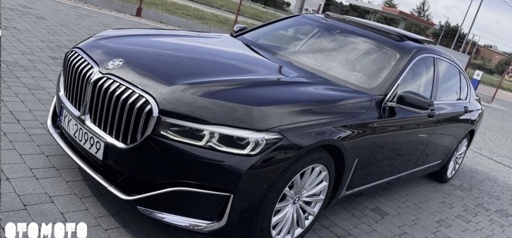 BMW Seria 7 740Li - 38