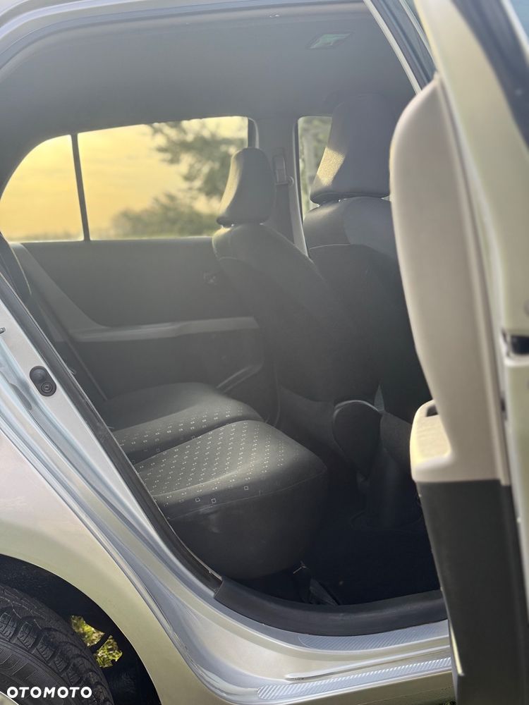 Toyota Yaris 1.3 Prestige - 13