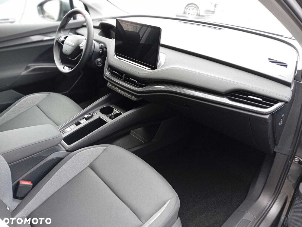 Skoda Elroq 50 55kWh - 24