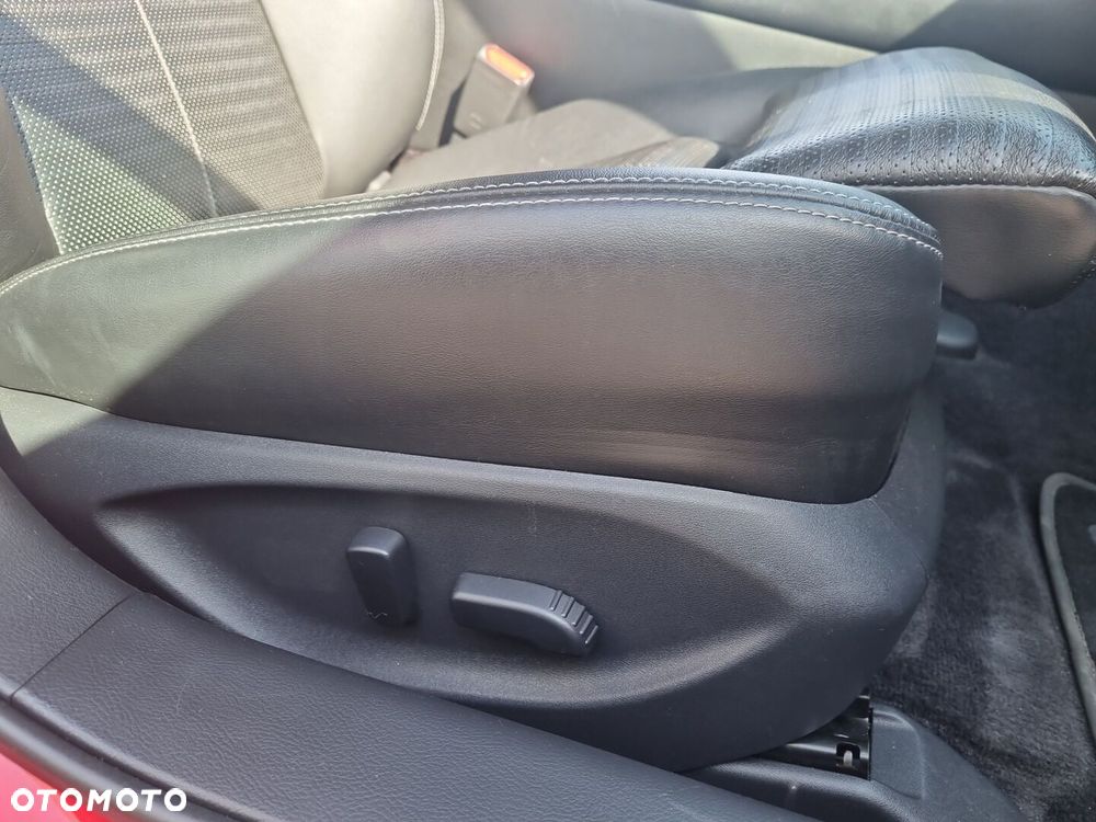 Infiniti Q50 2.0t Sport Tech - 26
