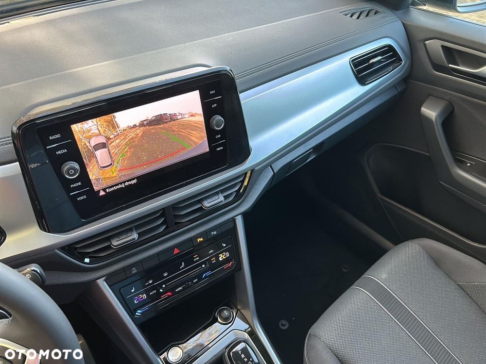 Volkswagen T-Roc - 16