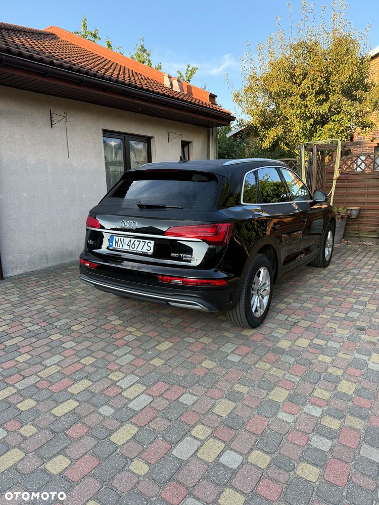 Audi Q5 50 TFSI e Quattro S tronic - 4