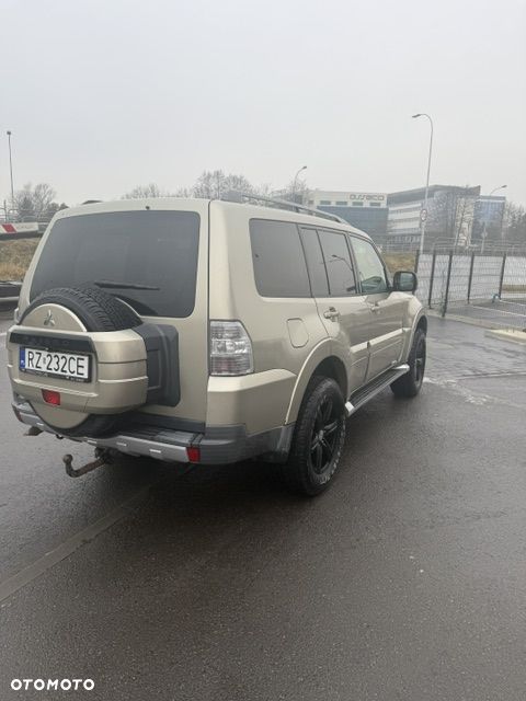 Mitsubishi Pajero 3.2 DID Intense - 3