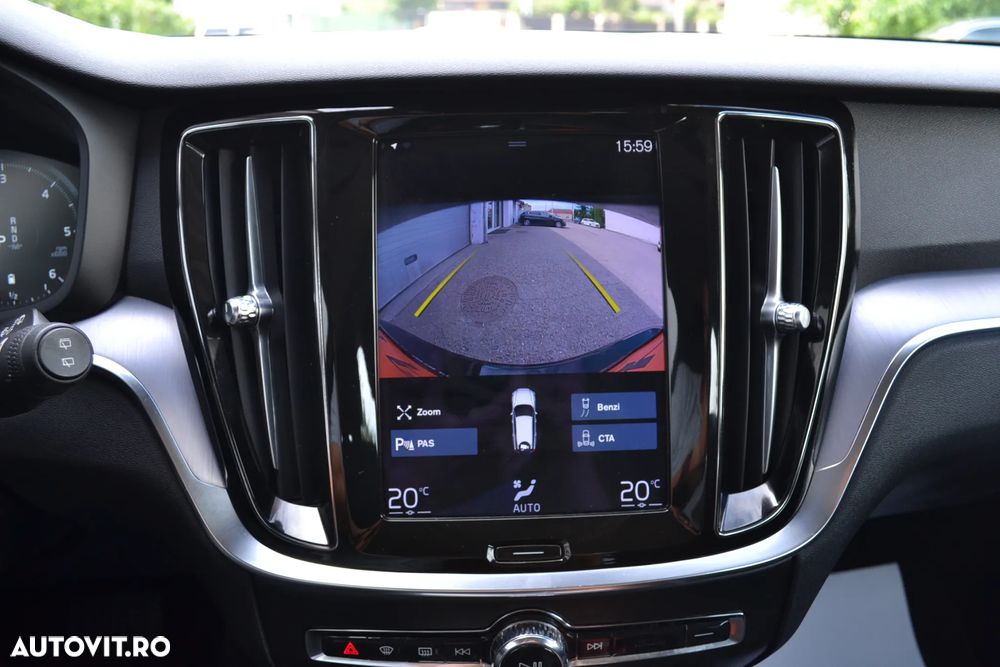 Volvo V60 B4 D Geartronic Momentum Pro - 19