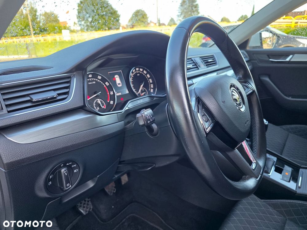 Skoda Superb 1.8 TSI Style - 10