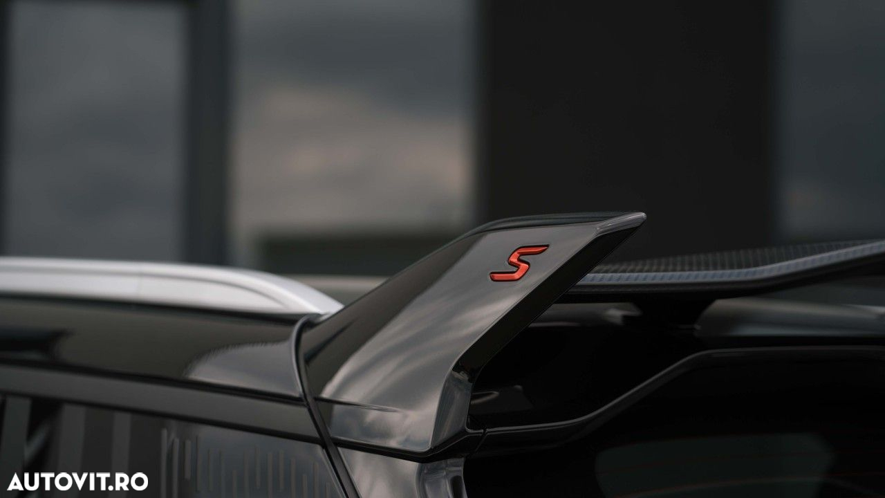 Geely Coolray - 10