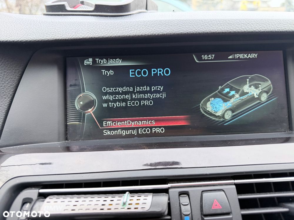 BMW Seria 5 520d Luxury Line - 12