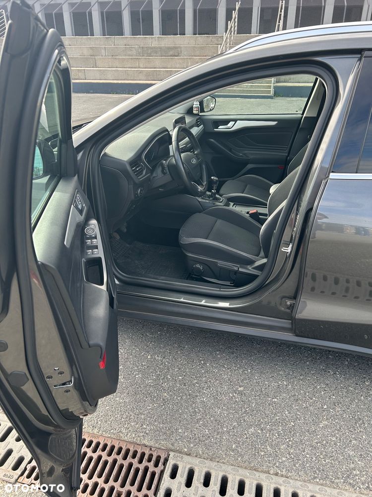 Ford Focus 1.5 EcoBoost Active Business - 8