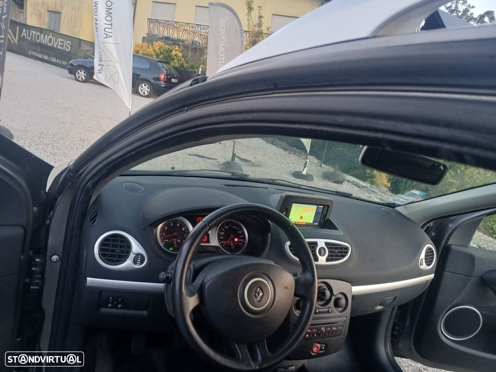 Renault Clio Break 1.2 16V Dynamique S - 5