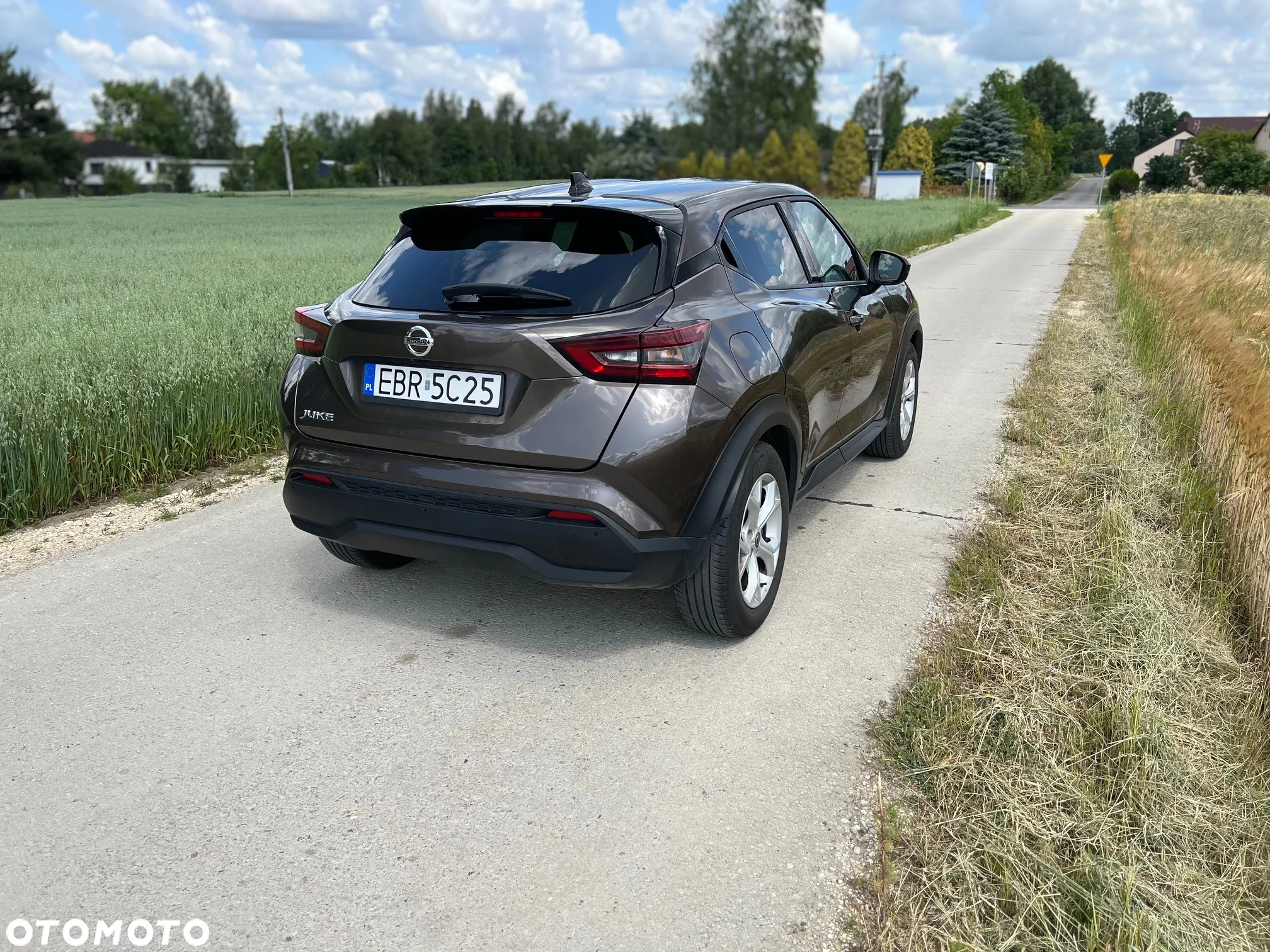 Nissan Juke 1.0 DIG-T N-Connecta - 8