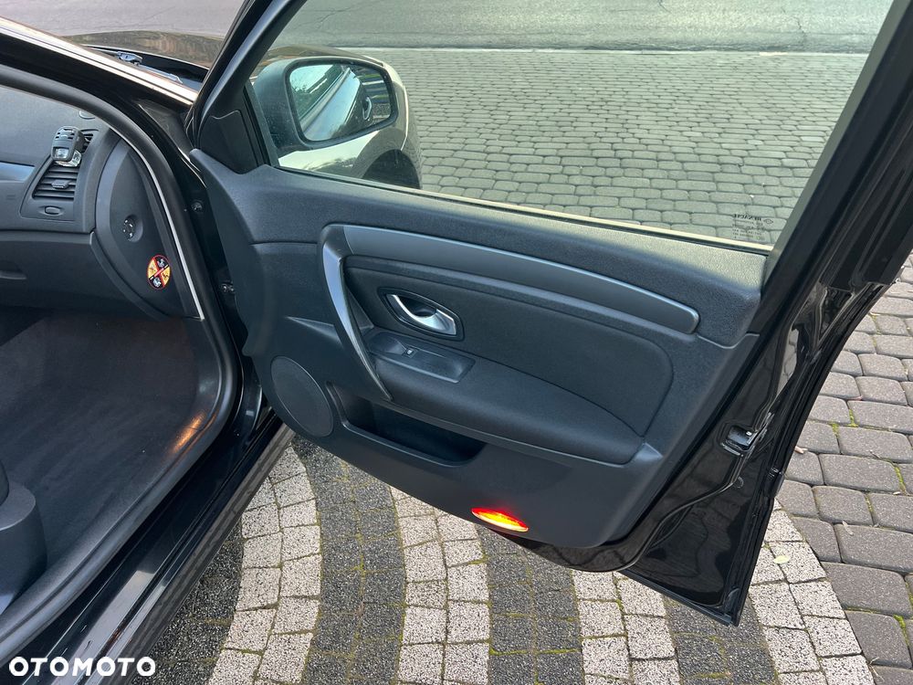 Renault Laguna 1.6 16V 110 Expression - 13