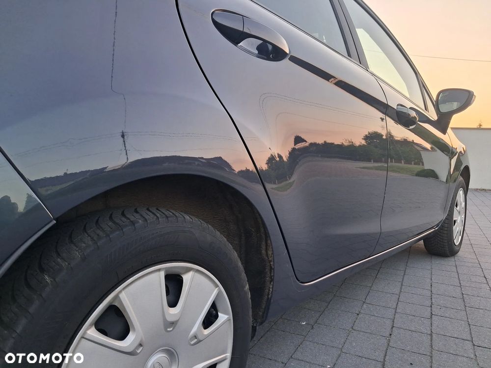 Ford Fiesta 1.25 Viva - 21