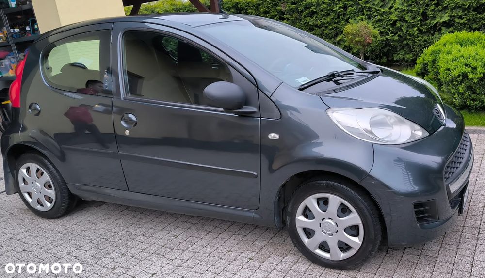 Peugeot 107 1.0 Urban Move - 2